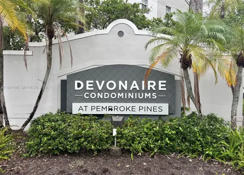 777 SW 111th Way Pembroke Pines FL 33025