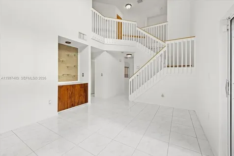 1041 NW 189th Avenue Pembroke Pines FL 33029