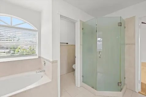 1041 NW 189th Avenue Pembroke Pines FL 33029