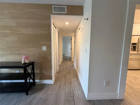 21133 SW 85th Avenue Cutler Bay FL 33189