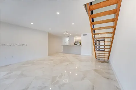 8352 Dundee Terrace Miami Lakes FL 33016