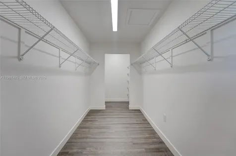 8352 Dundee Terrace Miami Lakes FL 33016