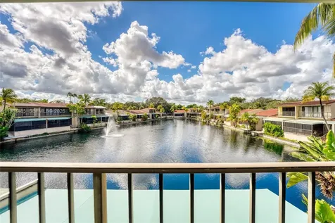 8352 Dundee Terrace Miami Lakes FL 33016