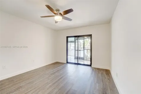 8352 Dundee Terrace Miami Lakes FL 33016