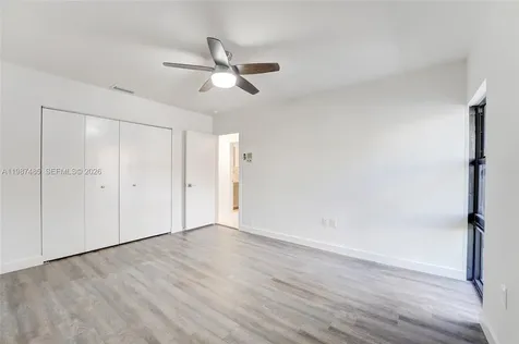 8352 Dundee Terrace Miami Lakes FL 33016