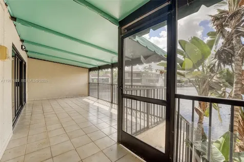 8352 Dundee Terrace Miami Lakes FL 33016