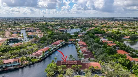 8352 Dundee Terrace Miami Lakes FL 33016