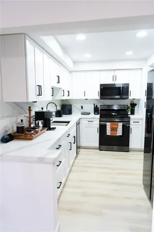 13155 Ixora Court North Miami FL 33181
