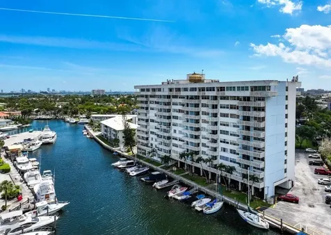 13155 Ixora Court North Miami FL 33181