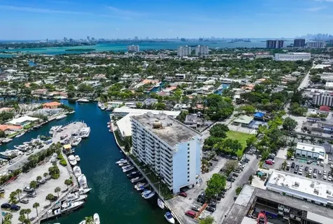 13155 Ixora Court North Miami FL 33181