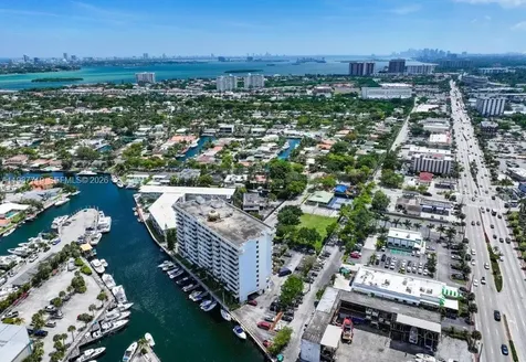 13155 Ixora Court North Miami FL 33181