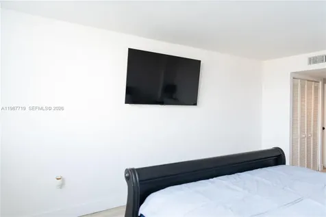 13155 Ixora Court North Miami FL 33181