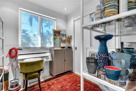 140 Hampton Lane Key Biscayne FL 33149