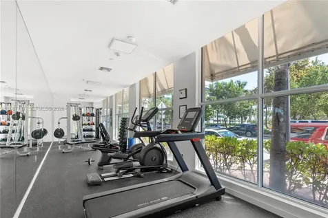 225 Collins Avenue Miami Beach FL 33139