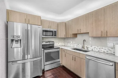 9450 Live Oak Place Davie FL 33324