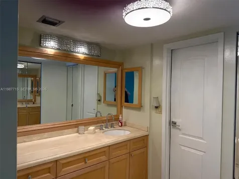 100 Bayview Drive Sunny Isles Beach FL 33160
