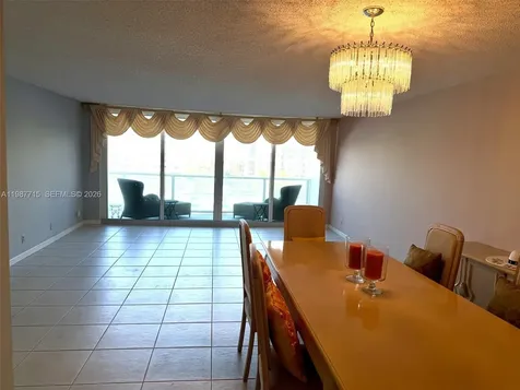 100 Bayview Drive Sunny Isles Beach FL 33160