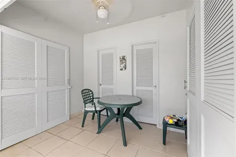 5055 Collins Avenue Miami Beach FL 33140