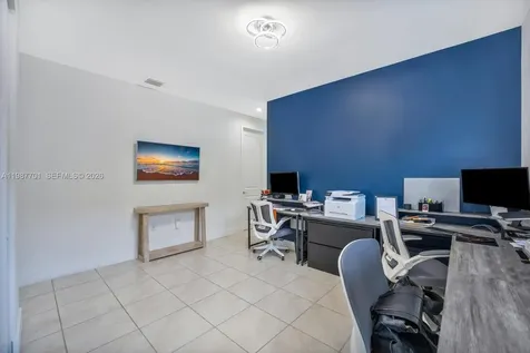 4346 NW 81st Avenue Doral FL 33166