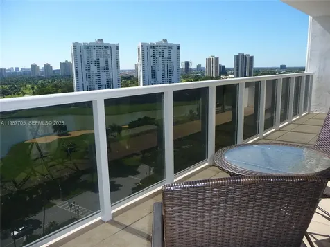 3625 N Country Club Drive Aventura FL 33180