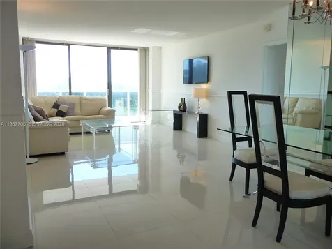 3625 N Country Club Drive Aventura FL 33180