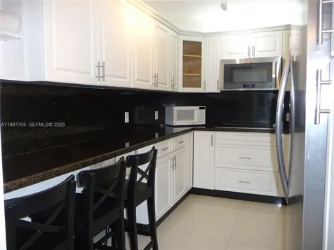 3625 N Country Club Drive Aventura FL 33180