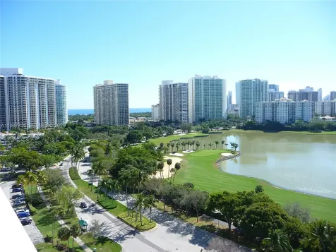 3625 N Country Club Drive Aventura FL 33180
