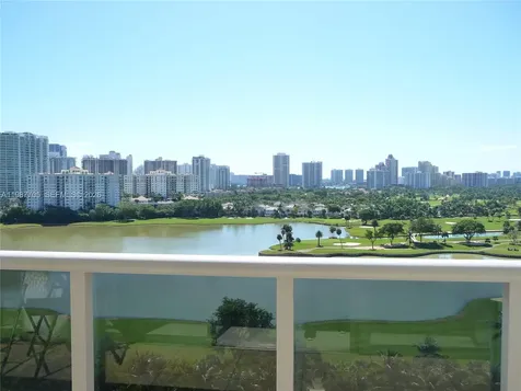 3625 N Country Club Drive Aventura FL 33180