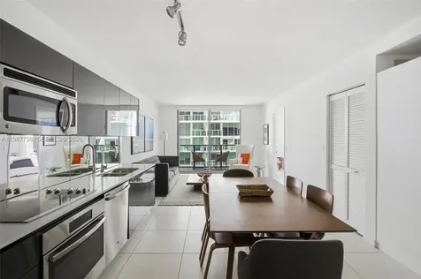 31 SE 6th Street Miami FL 33131