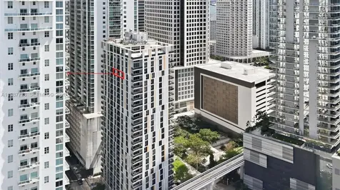 31 SE 6th Street Miami FL 33131