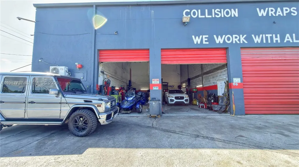 Profitable Mechanic Shop For Sale In West Park / Hollywood West Park FL 33023