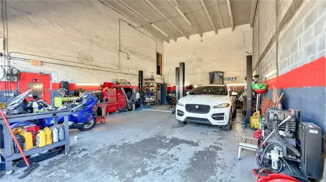 Profitable Mechanic Shop For Sale In West Park / Hollywood West Park FL 33023
