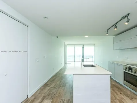 650 NE 32nd Street Miami FL 33137