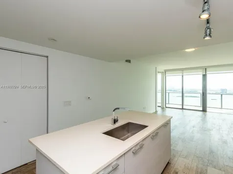 650 NE 32nd Street Miami FL 33137