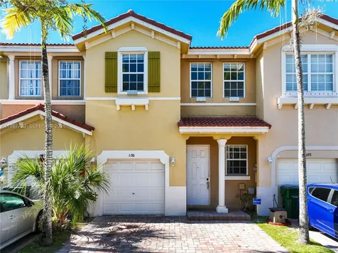 686 NE 21st Avenue Homestead FL 33033