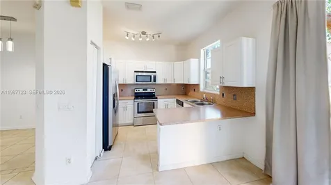 686 NE 21st Avenue Homestead FL 33033
