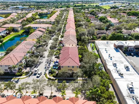 686 NE 21st Avenue Homestead FL 33033