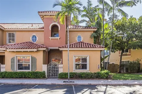4966 Windward Way Dania Beach FL 33312