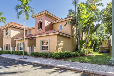 4966 Windward Way Dania Beach FL 33312