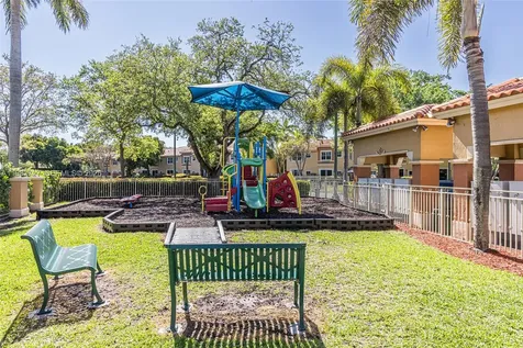 4966 Windward Way Dania Beach FL 33312