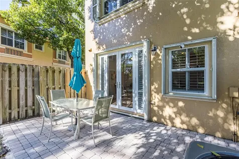 4966 Windward Way Dania Beach FL 33312