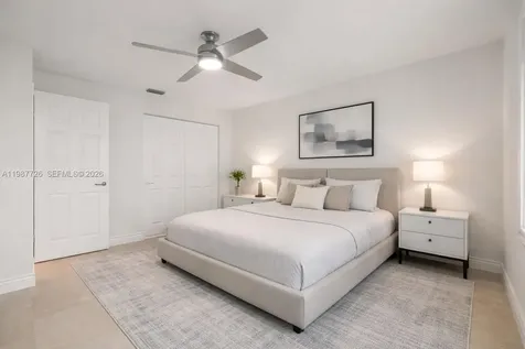3744 Oak Ridge Circle Weston FL 33331