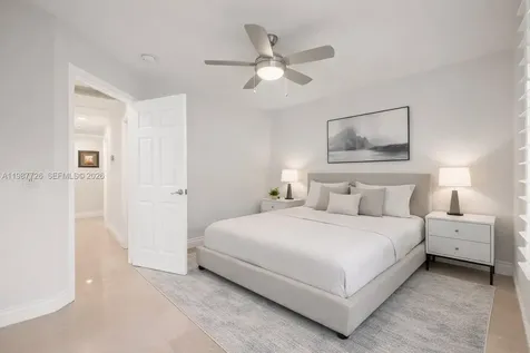 3744 Oak Ridge Circle Weston FL 33331