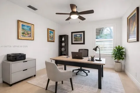 3744 Oak Ridge Circle Weston FL 33331