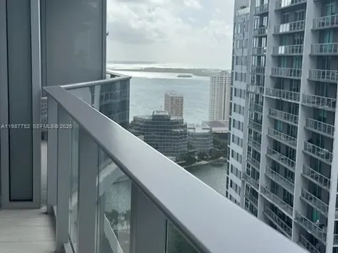 77 SE 5th Street Miami FL 33131