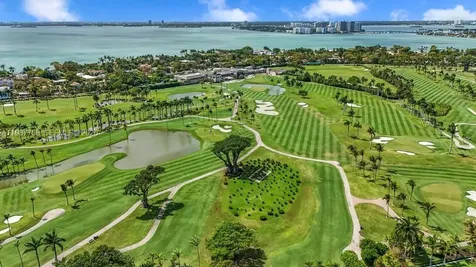 5661 Pine Tree Drive Miami Beach FL 33140