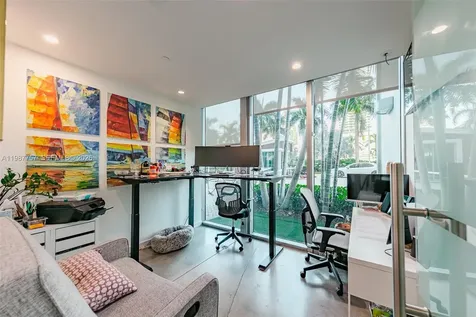 350 S Miami Avenue Miami FL 33130