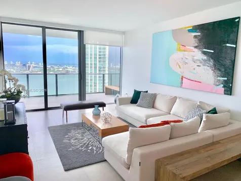 650 NE 32nd Street Miami FL 33137