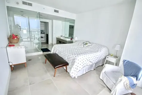 650 NE 32nd Street Miami FL 33137