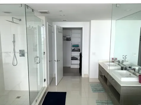 650 NE 32nd Street Miami FL 33137